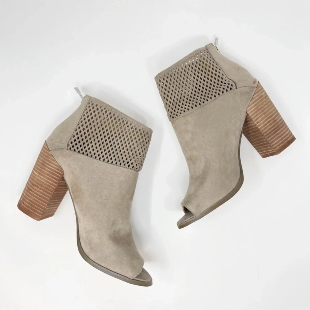 Report Barnack Grey‎ Stacked Heeled Open Toe Cut Out Ankle Boot